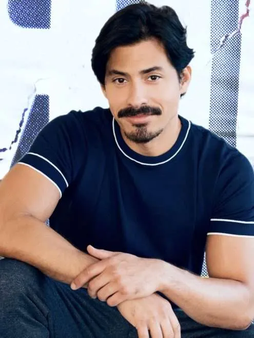 46871A11-B0F0-44A0-8461-47BFC6B69E70 - Carlos Santos